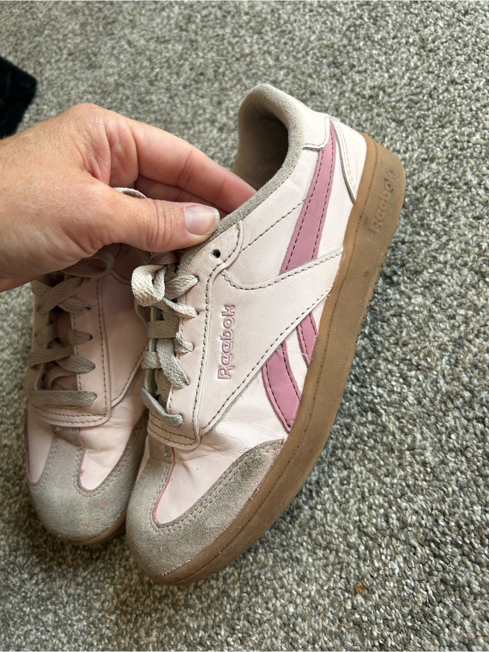 Reebok Women's Pale Pink & Mauve Leather Sneakers